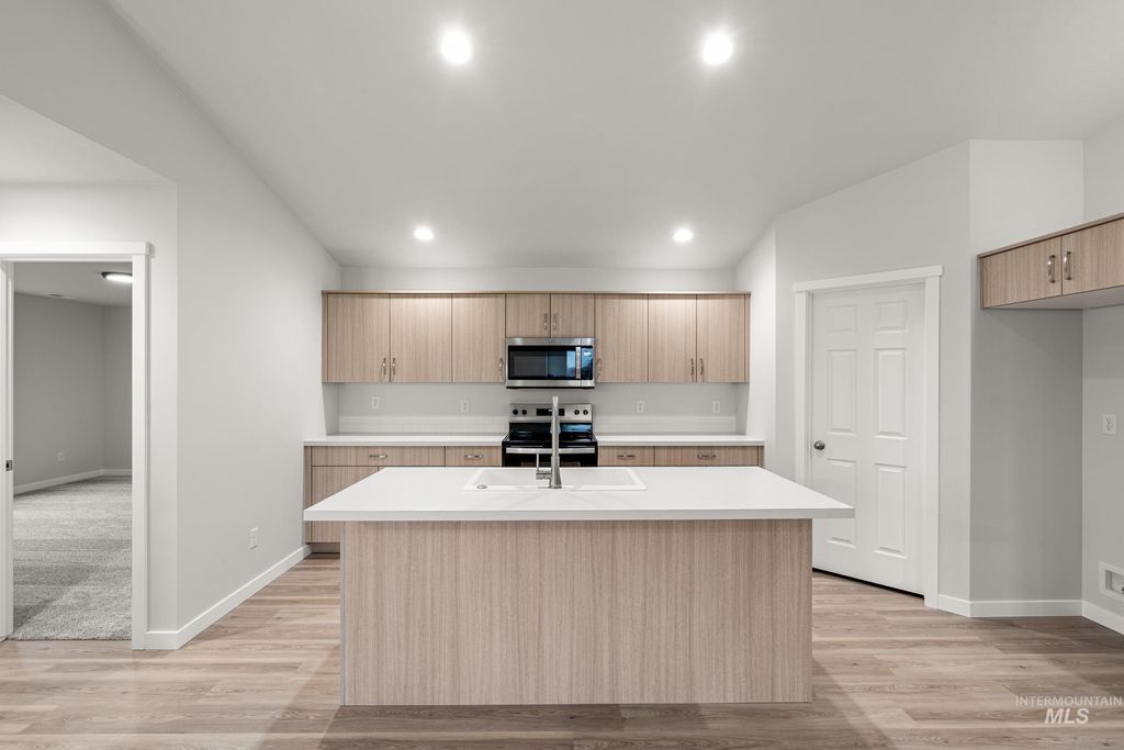 Photo of 7070 E Shields Dr, Nampa, ID 83687 (MLS # 98974810)