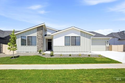 Photo of 1038 W Cub River Dr, Meridian, ID 83642 (MLS # 98981871)