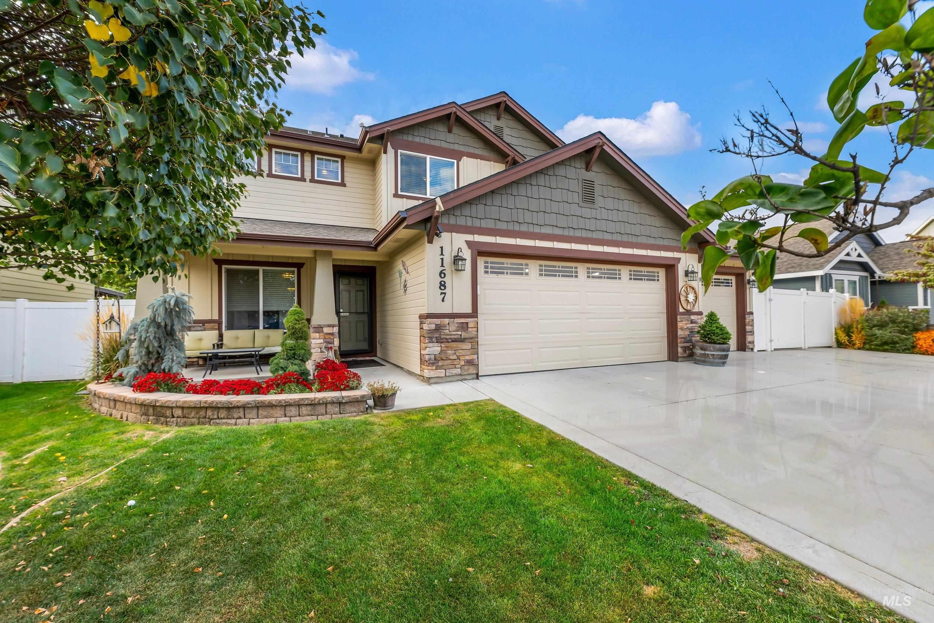 11687 Annette Court