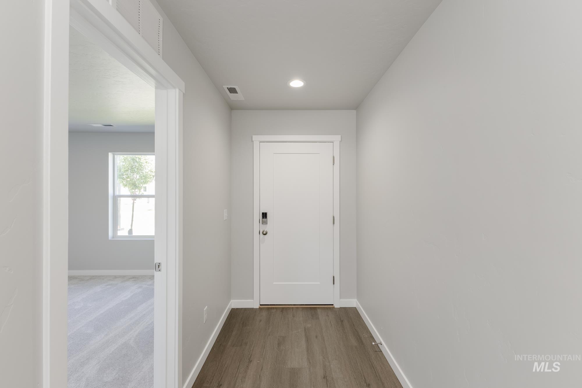 685 W Striped Owl St