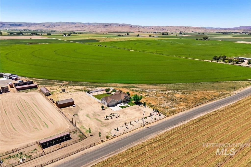 Photo of 3229 Market, Homedale, ID 83628 (MLS # 98949418)