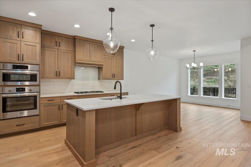 Photo of 6674 W Sollas Dr, Eagle, ID 83616 (MLS # 98979211)