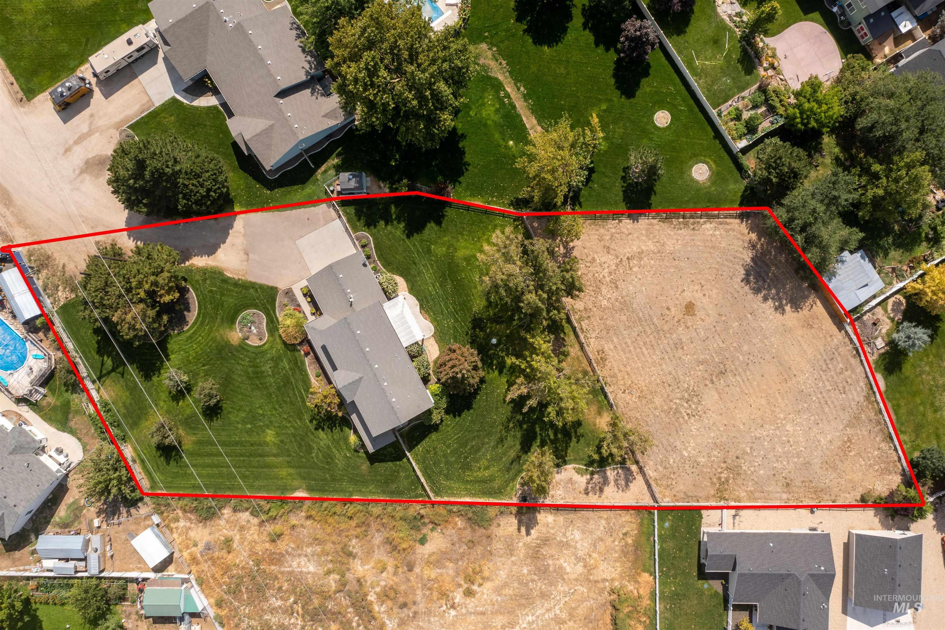 Aerial view of property's location with property boundaries highlighted