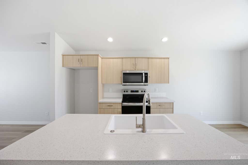 Photo of 4310 Dayton St, Caldwell, ID 83605 (MLS # 98995337)