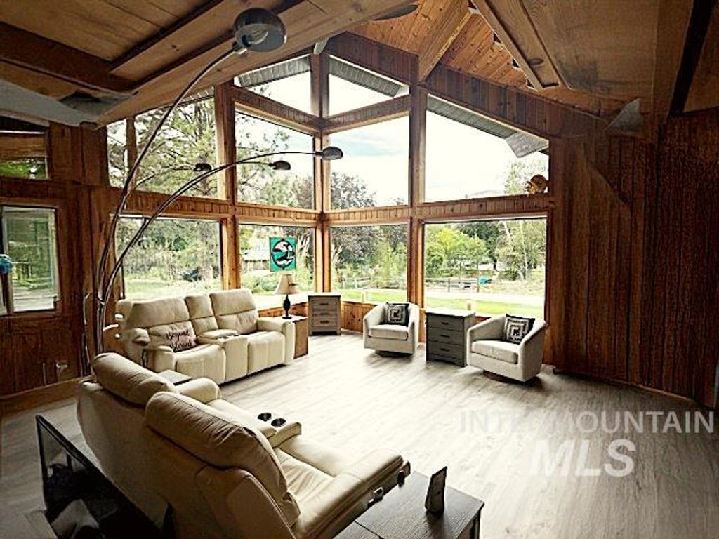 Photo of 64 River Front Road, Lucile, ID 83542 (MLS # 98963671)
