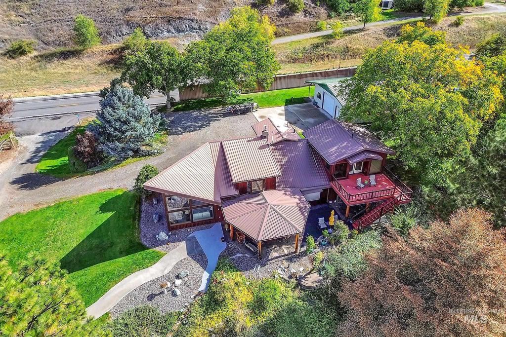 Photo of 64 River Front Road, Lucile, ID 83542 (MLS # 98963671)