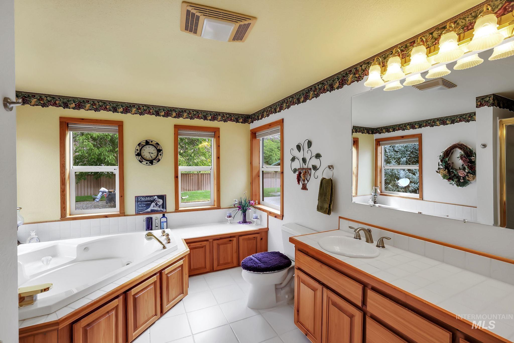 Separate Tub and Shower