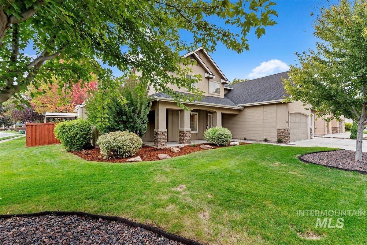 614 E Senita Canyon St