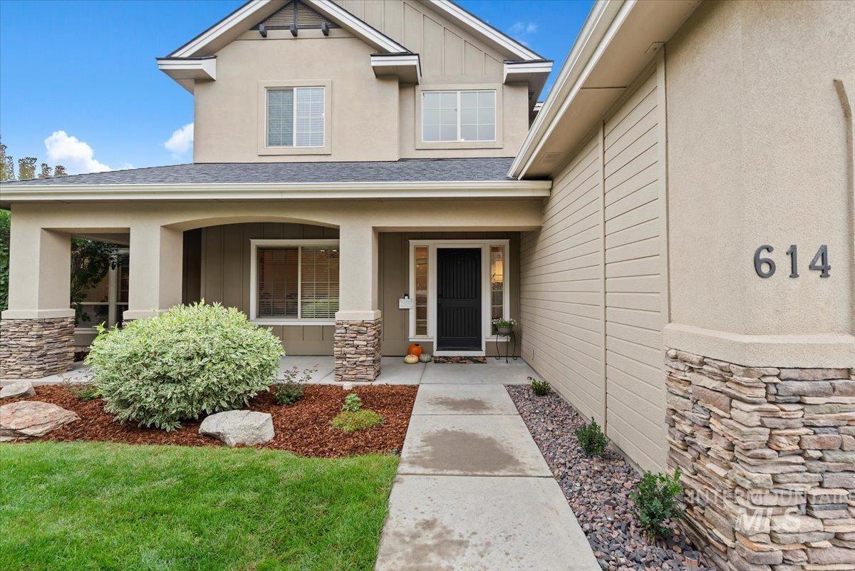 614 E Senita Canyon St