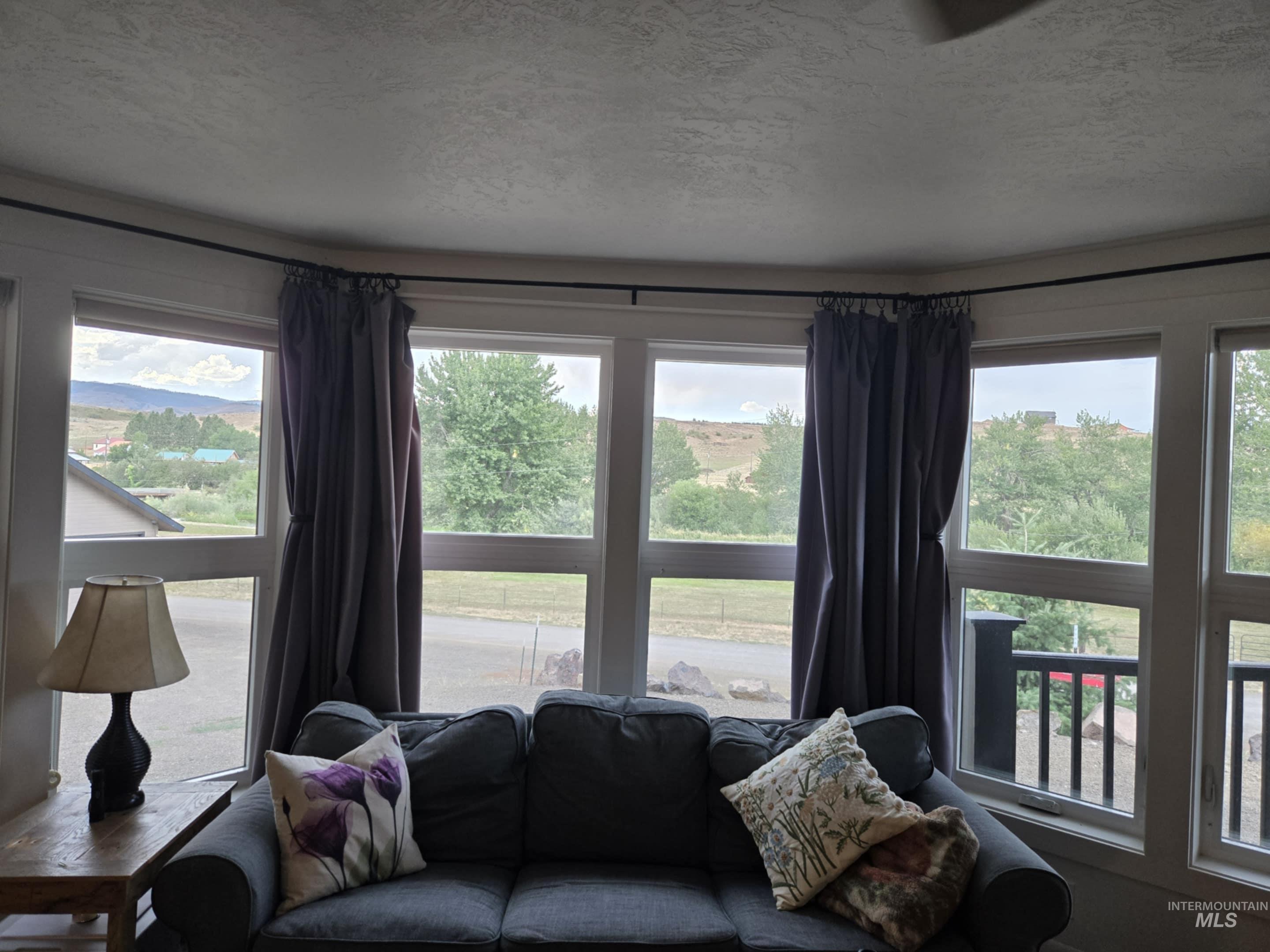 Bay windows overlooking the river.