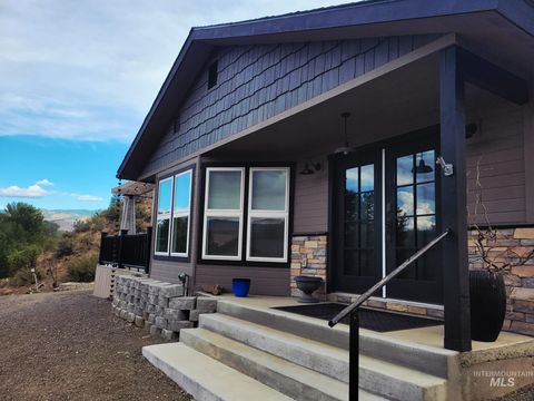 Photo of 2141 Jackson Creek Rd, Council, ID 83612 (MLS # 98957961)