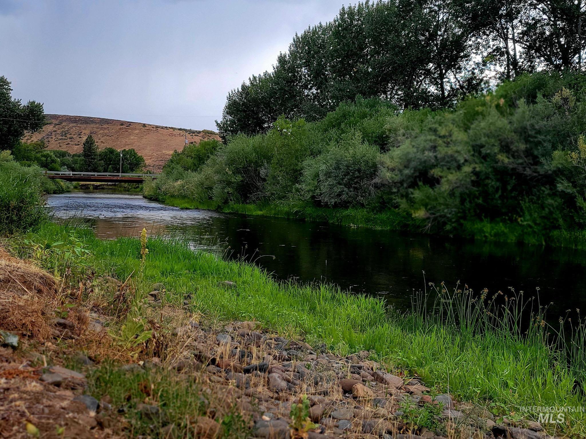 The riverbank offers the perfect spot to slip in for a float?right from your own property