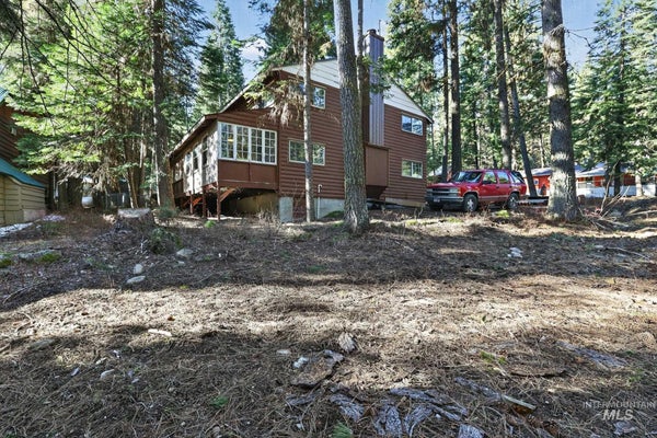 654 BINGS RD, CASCADE, ID 83611 - Image 4cbc2935b0bd9fff975df42a62f7d4dc/3738966310