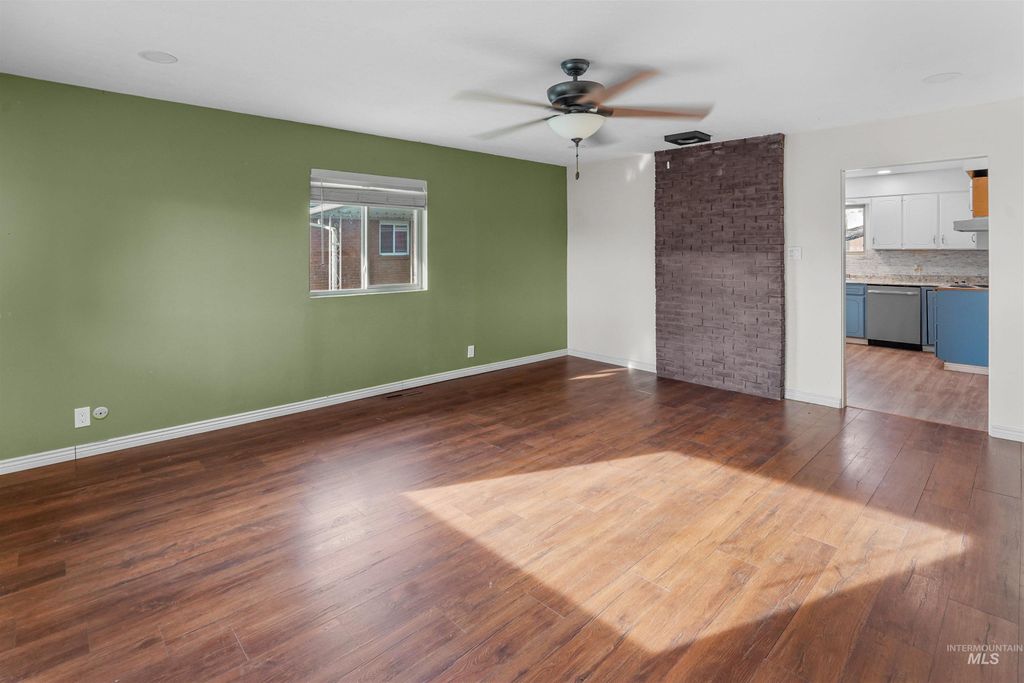 Photo of 637 King Circle, Twin Falls, ID 83301 (MLS # 98979206)