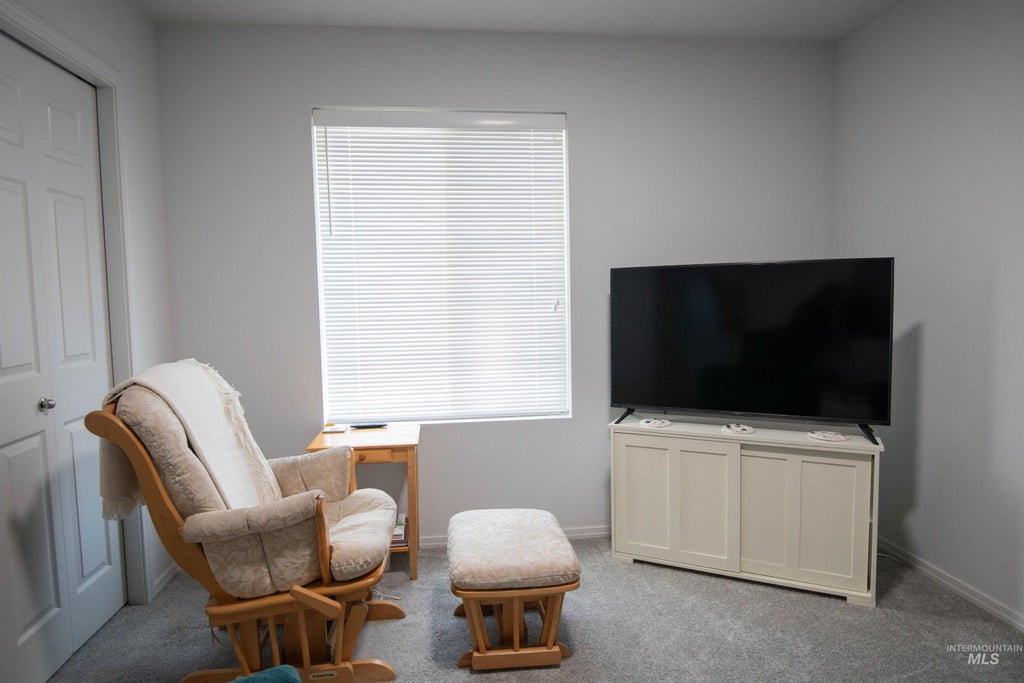 Photo of 7681 Drouillard St, Nampa, ID 83687 (MLS # 98991097)