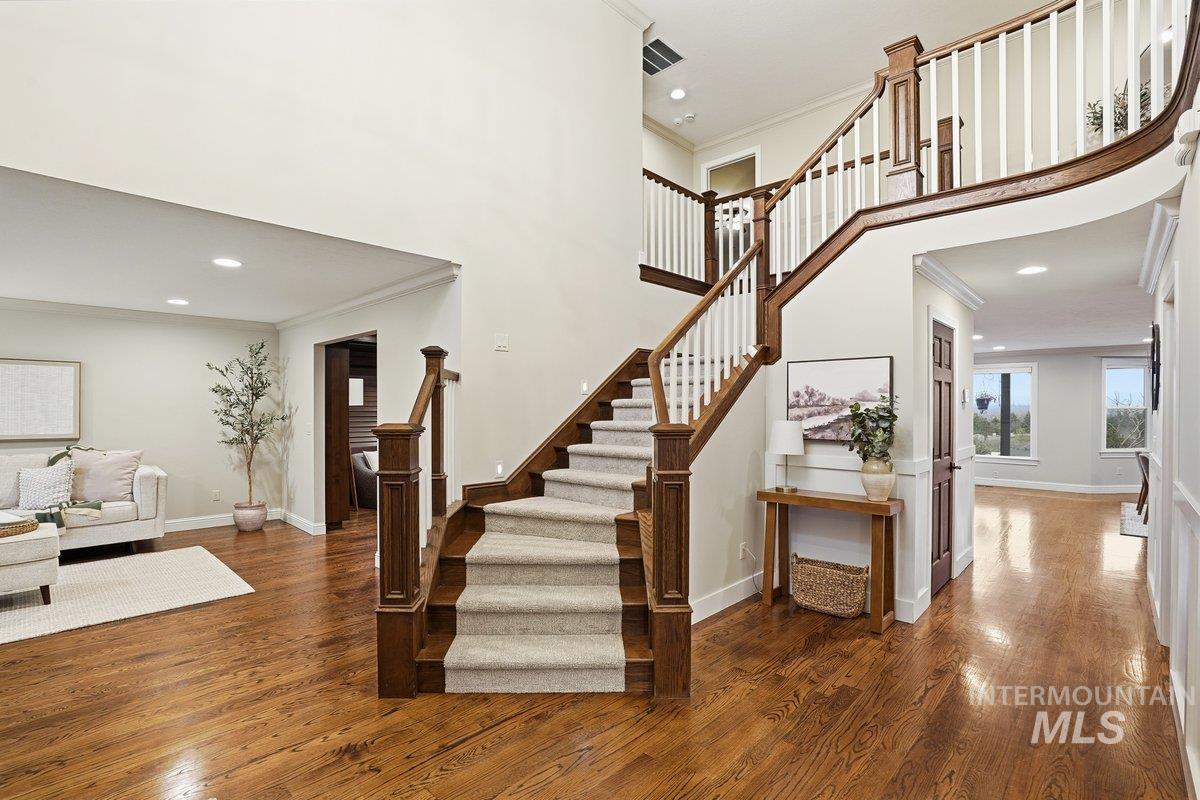 3050 S Whitepost Way