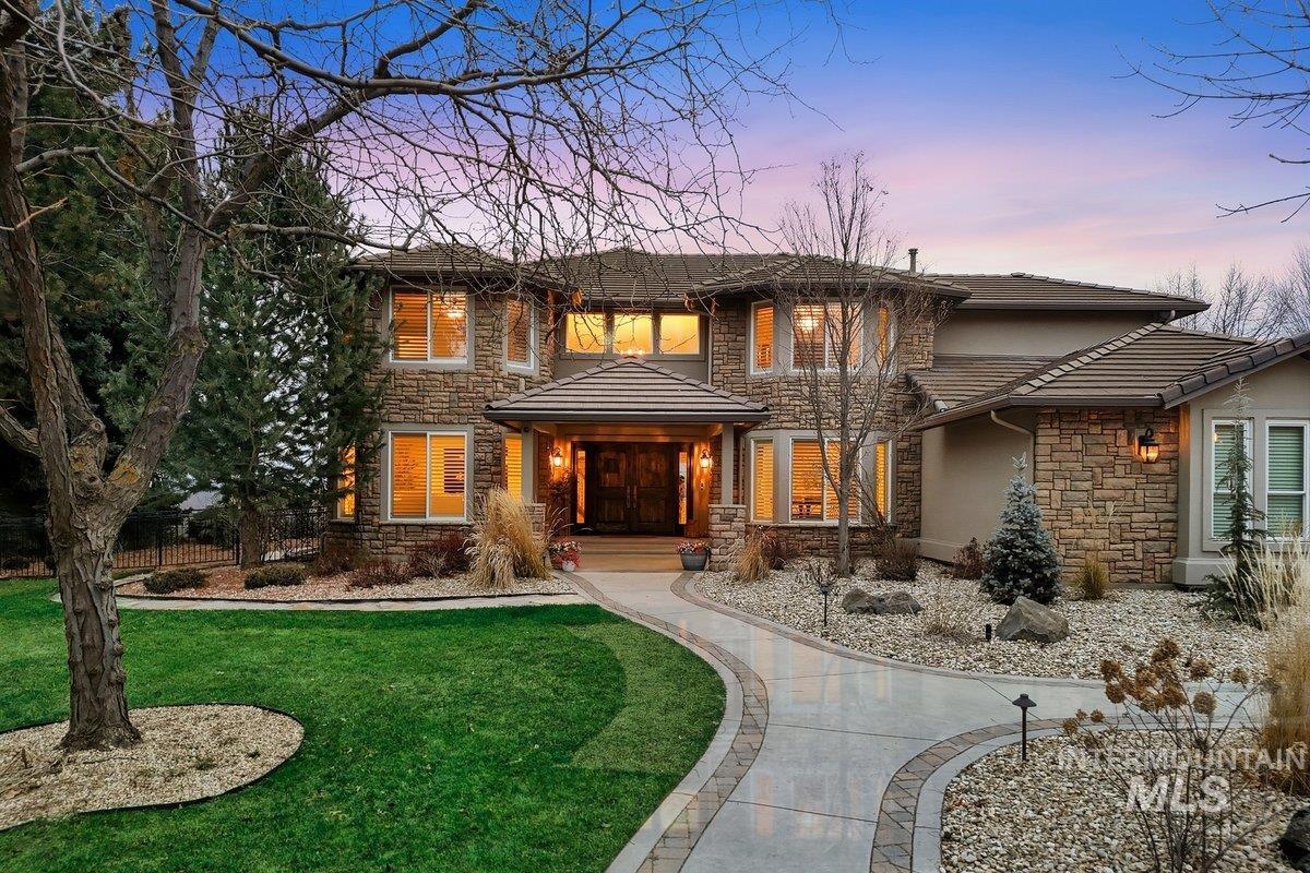 3050 S Whitepost Way