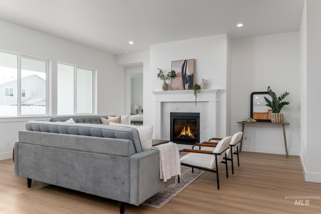 Photo of 8569 S Silver Smog Way, Meridian, ID 83642 (MLS # 98978955)