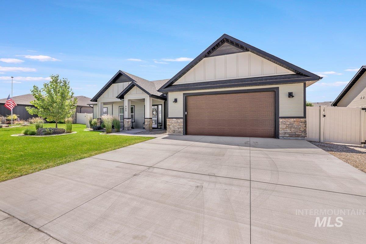 905 Black Mountain Road