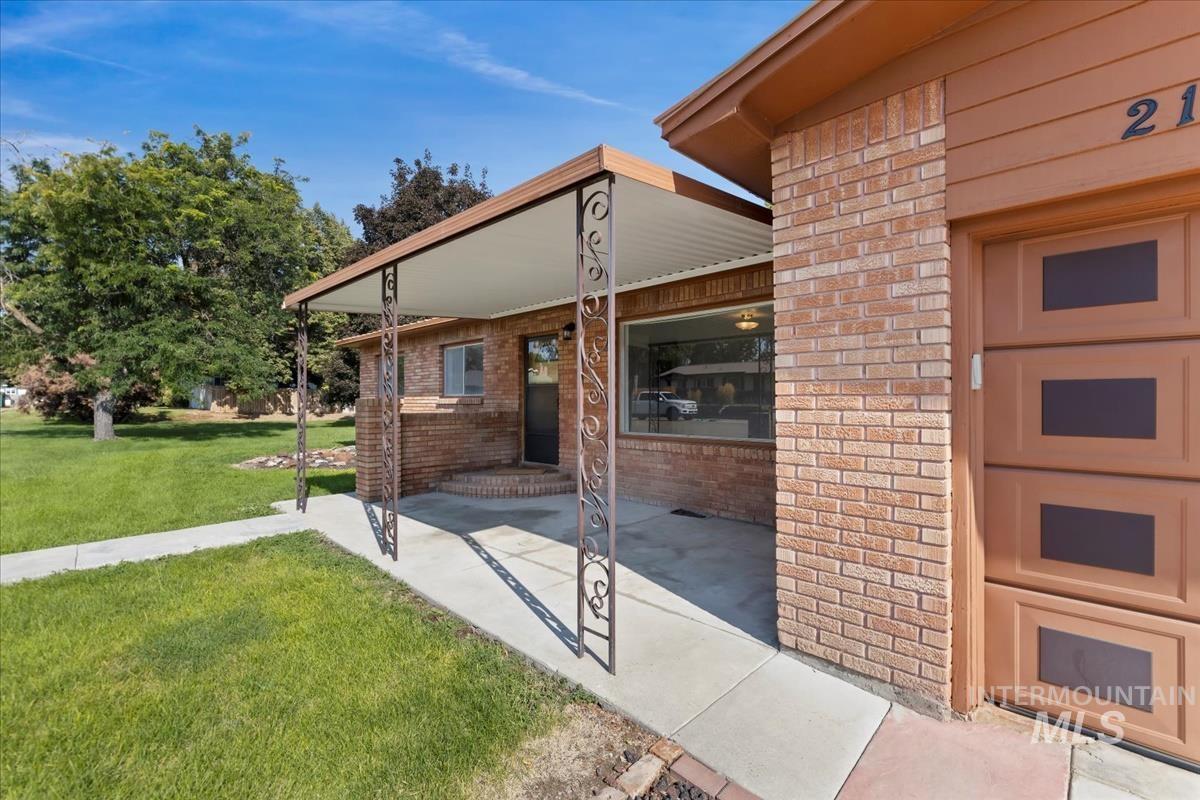 217 Albert St, Caldwell, Idaho image 3