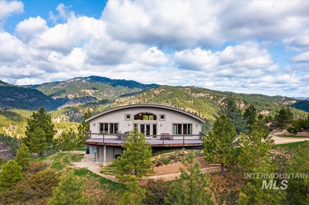 Photo of 11 Deer Point Cir, Boise, ID 83716 (MLS # 99000091)