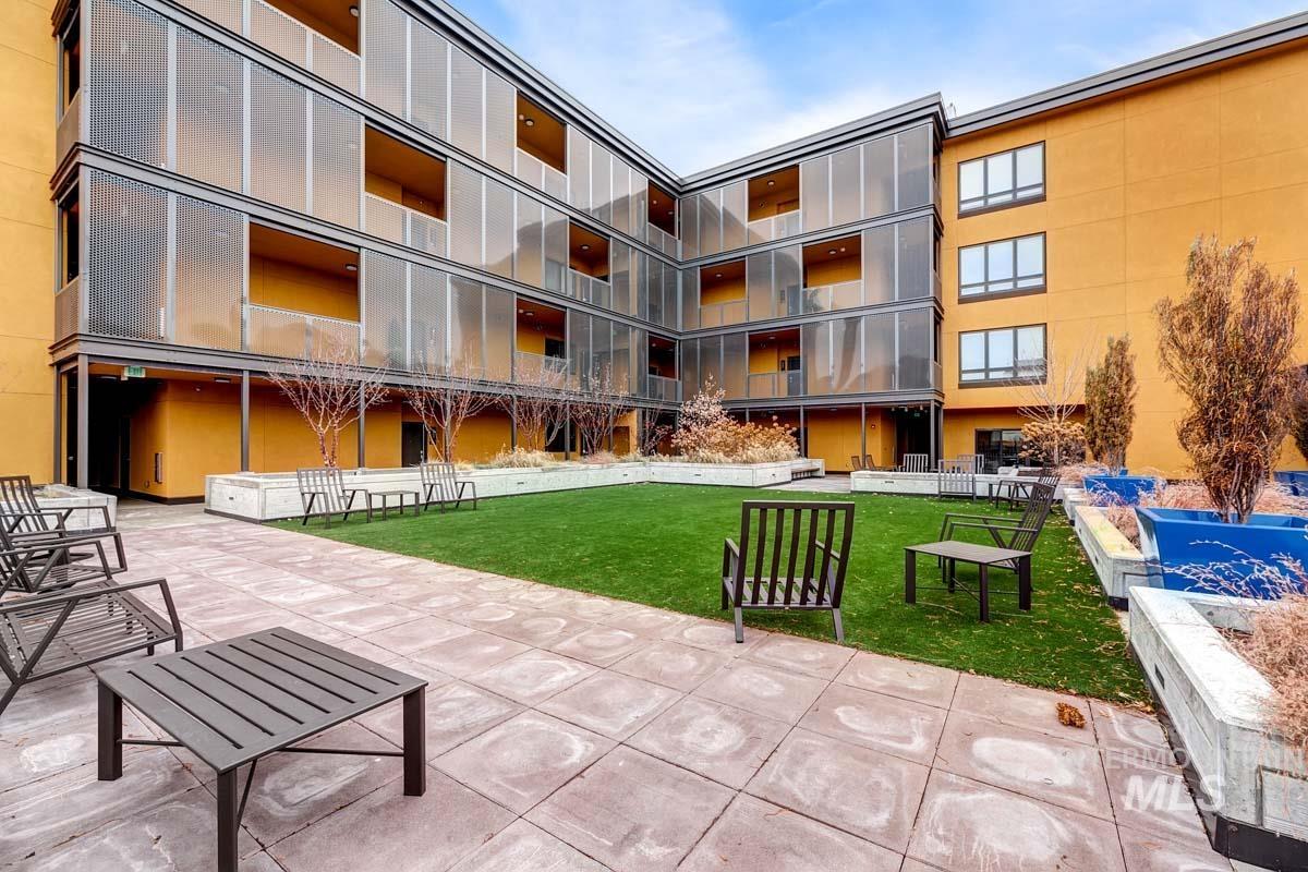 Shared common area in phase 1