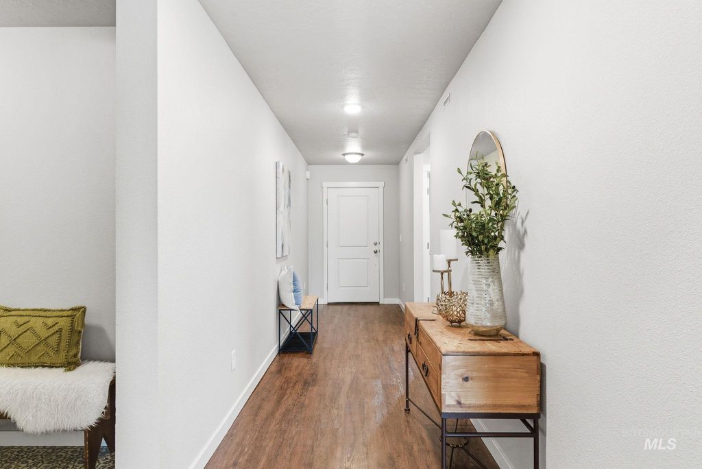 Photo of 2822 N Rapid Creek Way, Kuna, ID 83634 (MLS # 98981728)