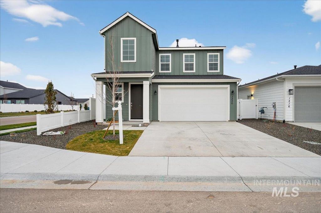 Photo of 8462 W Millcreek Dr, Star, ID 83669 (MLS # 98991034)
