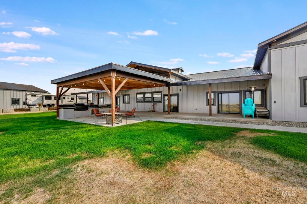 Photo of 4038 West Dr, Kimberly, ID 83341 (MLS # 98987665)