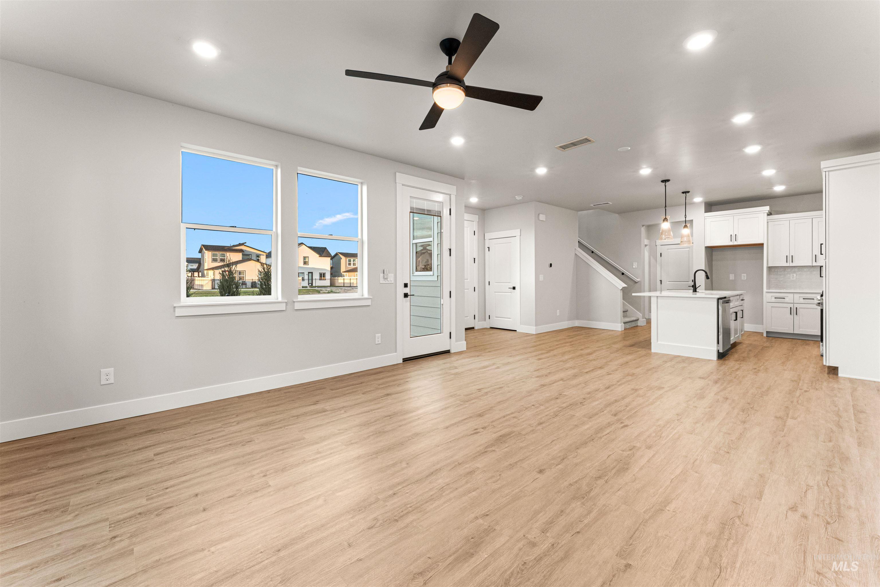 141 S Quincannon Ave.