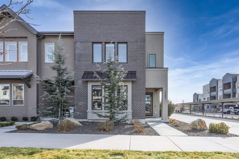 3282 S Millbrook Way Boise ID 83716