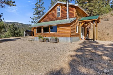 Photo of 41 High Mountain Rd, Boise, ID 83716 (MLS # 98964167)