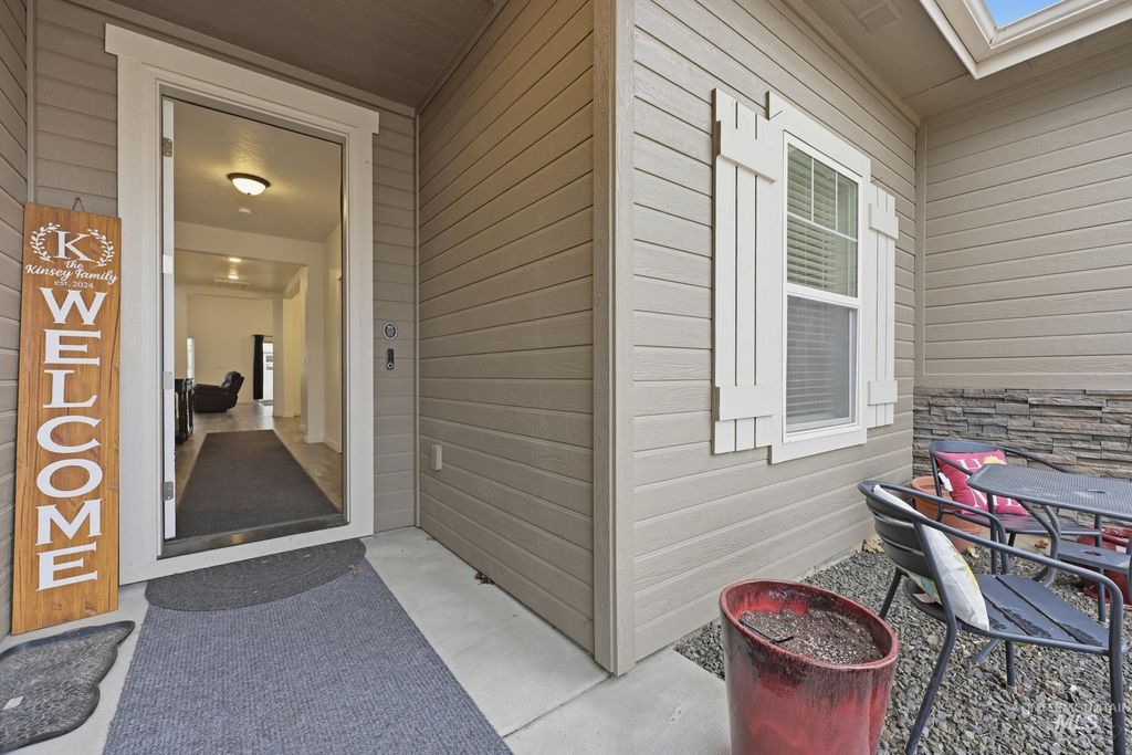 Photo of 3597 E Kendrick Dr, Nampa, ID 83686 (MLS # 98974532)