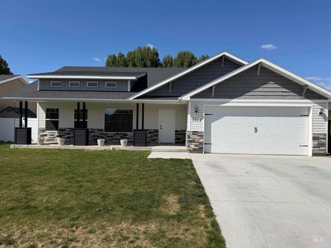 Photo of 1204 5th Ave E Ave, Jerome, ID 83338 (MLS # 98984117)