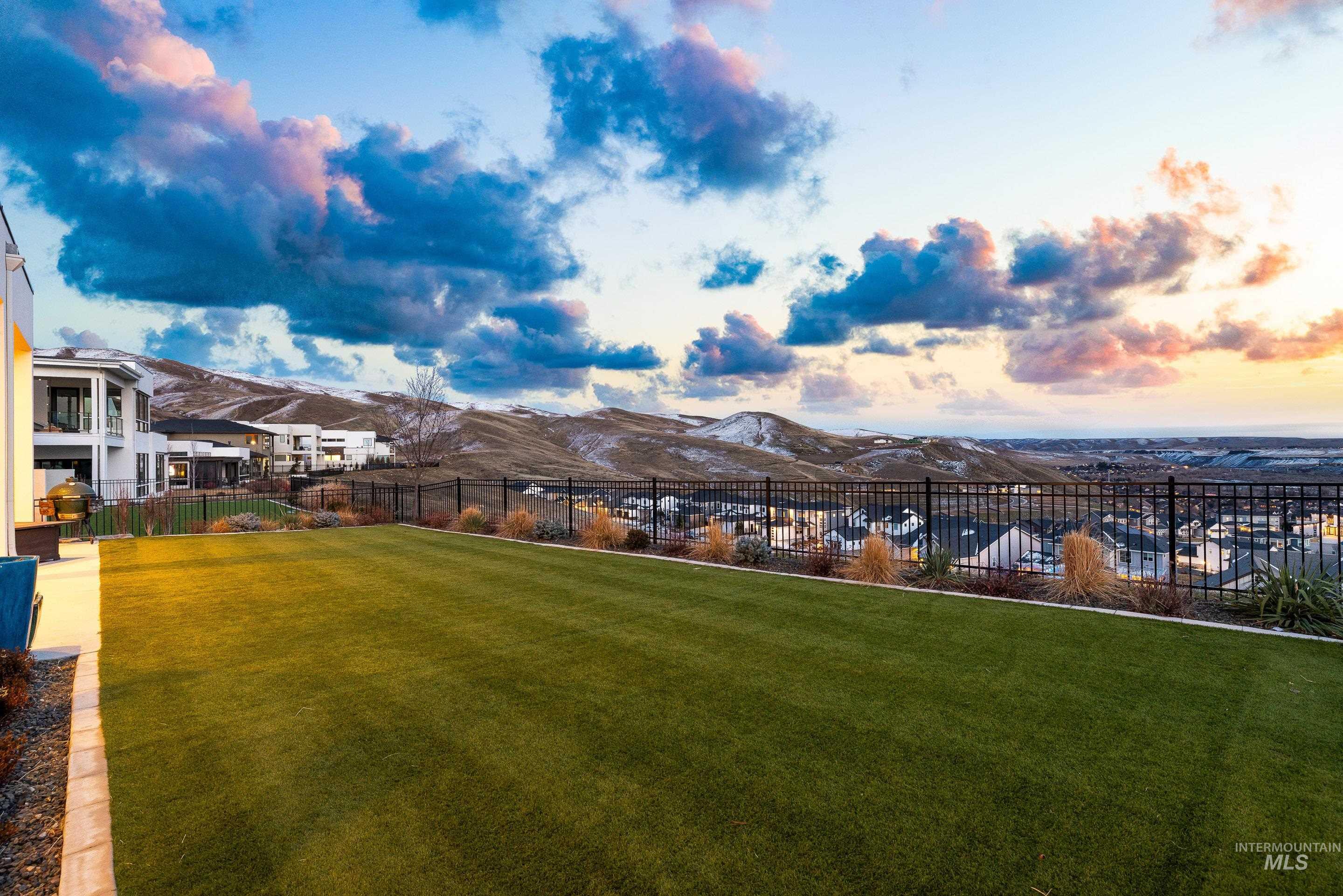 View of yard featuring a mountain view