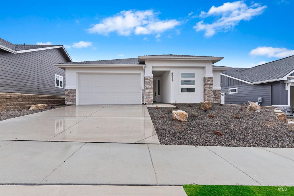 Photo of 6612 N Good Drive, Eagle, ID 83629 (MLS # 98970791)