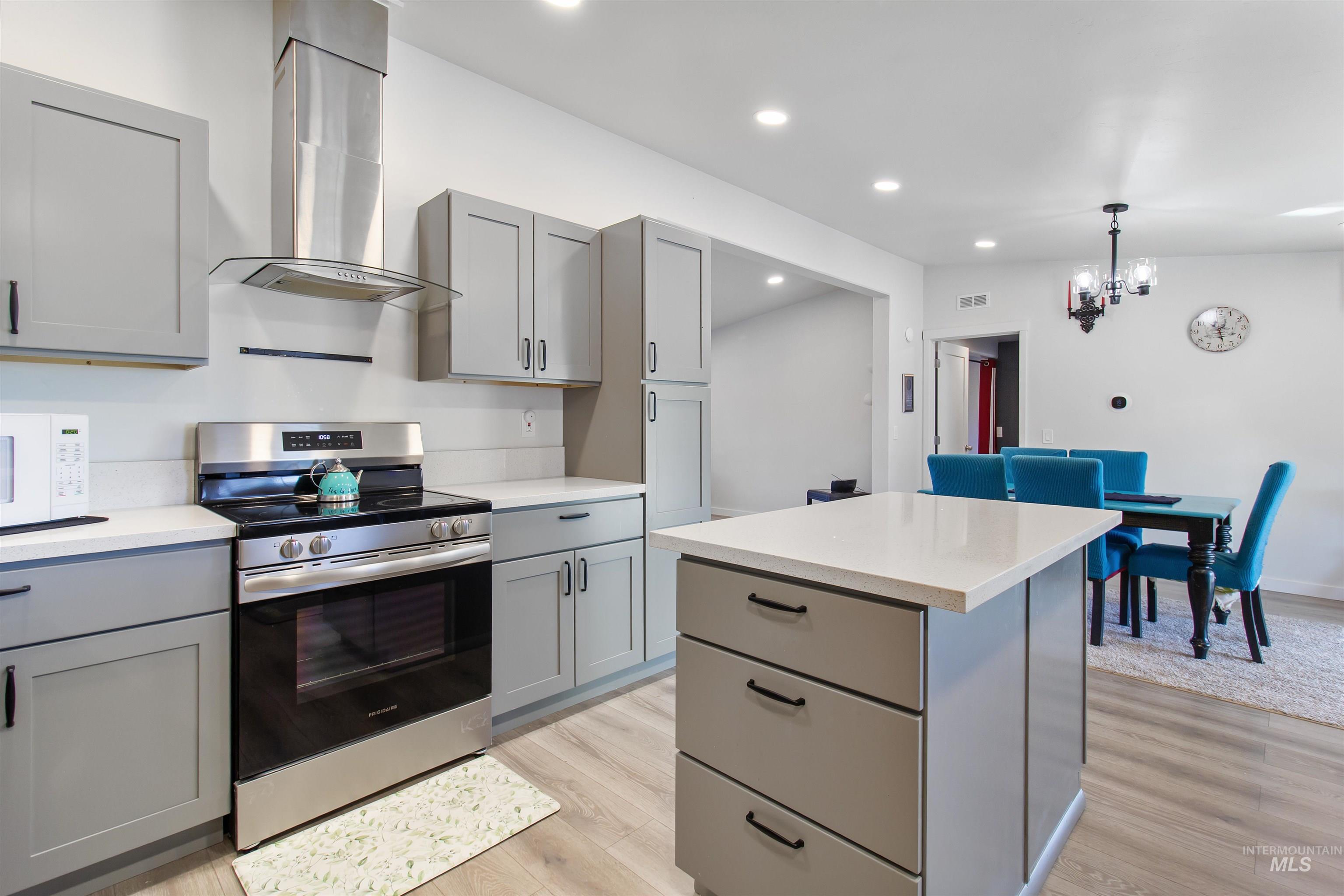 Kimberly, Idaho 83341, United States, 3 Bedrooms Bedrooms, ,2 BathroomsBathrooms,Residential,Active,240972