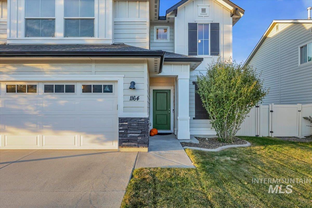 1164 W W Flower Garden St.