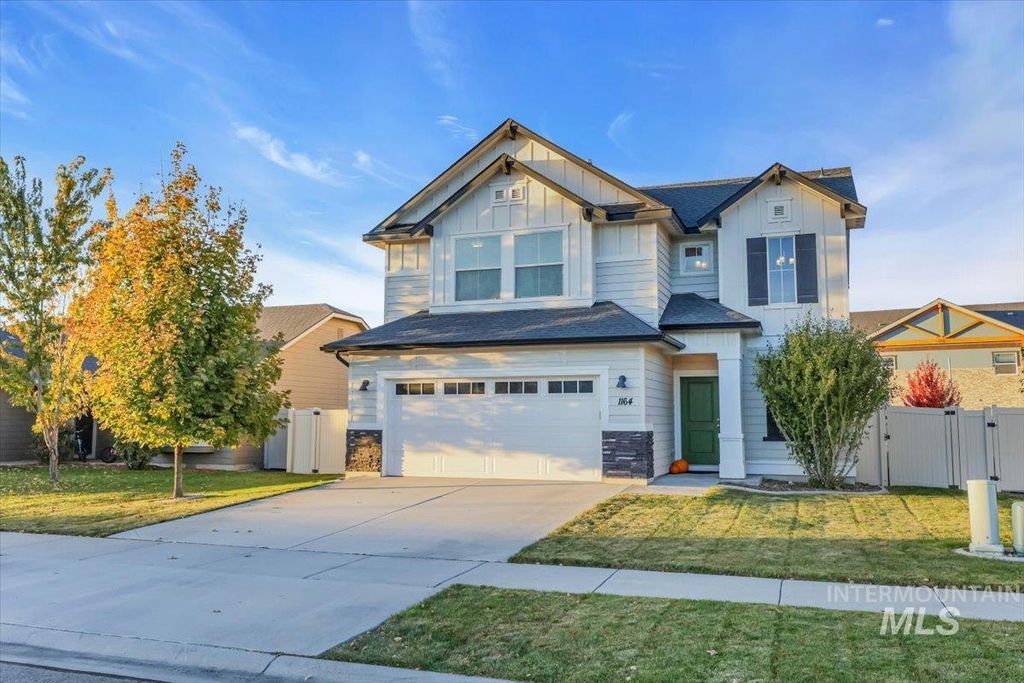 Photo of 1164 W W Flower Garden St, Meridian, ID 83642 (MLS # 98965695)