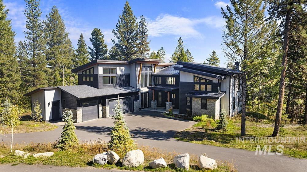 38 Bella View Drive