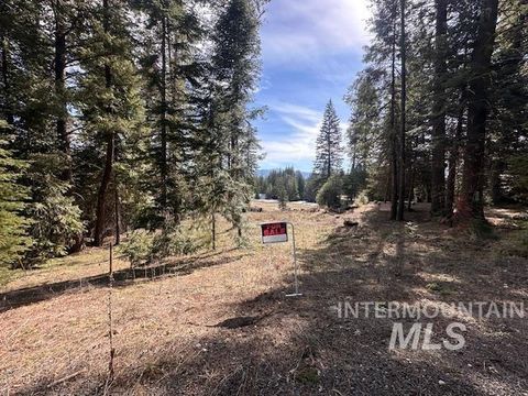 Photo of 2128 Lydia Dr, Donnelly, ID 83615 (MLS # 98980405)