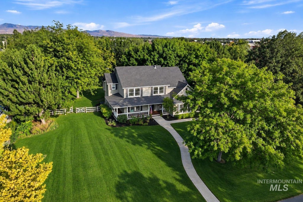 Photo of 6710 N Barney Ln, Meridian, ID 83646 (MLS # 99000312)