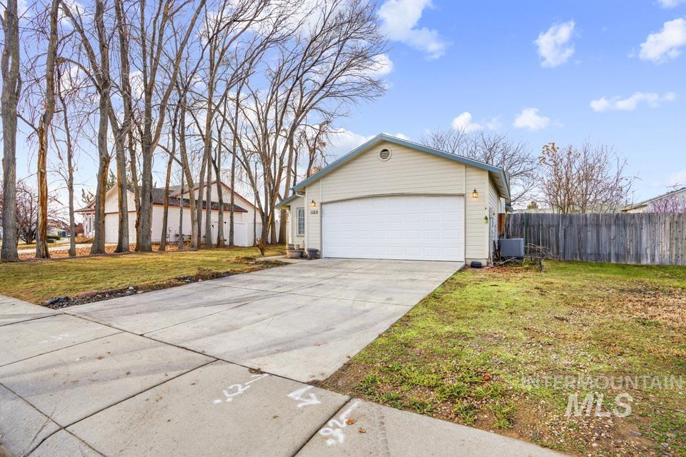 1125 S Bonneville Dr