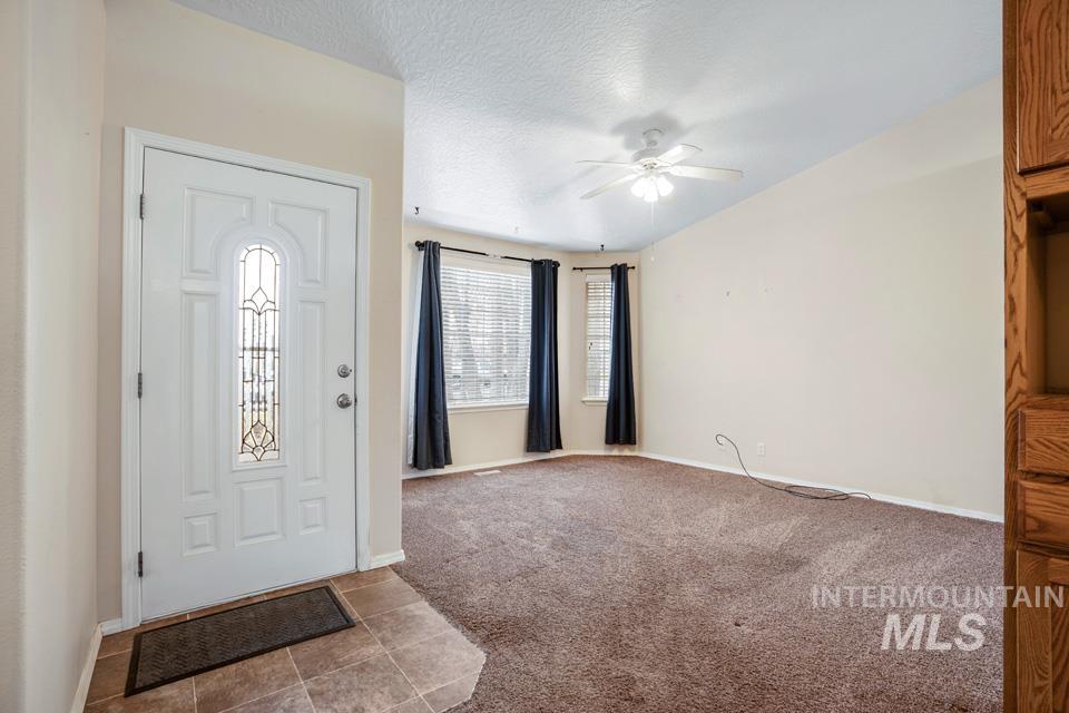 1125 S Bonneville Dr