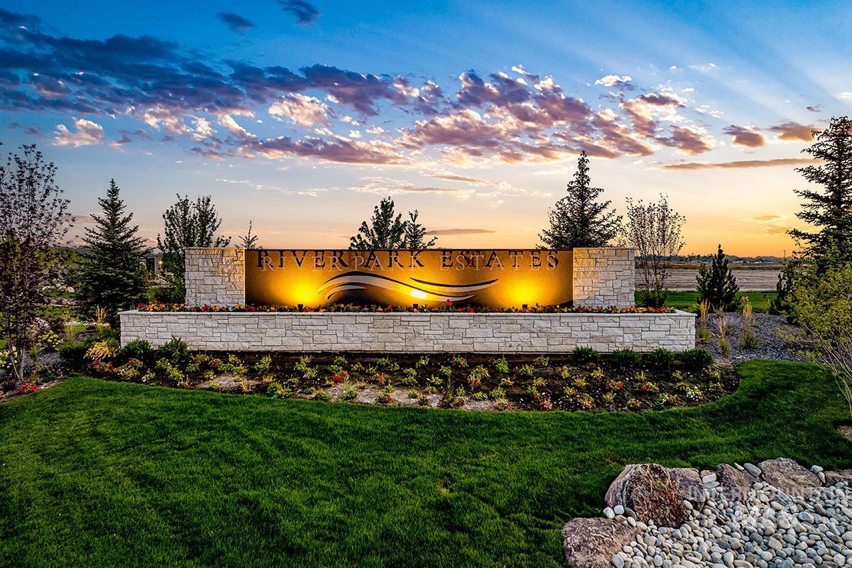 Community sign with a lawn