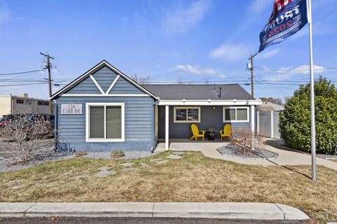 124 E Pine Ave. Meridian ID 83642