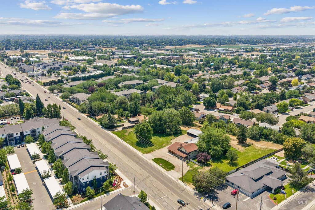 Photo of 1155 N Maple Grove, Boise, ID 83704 (MLS # 98993771)