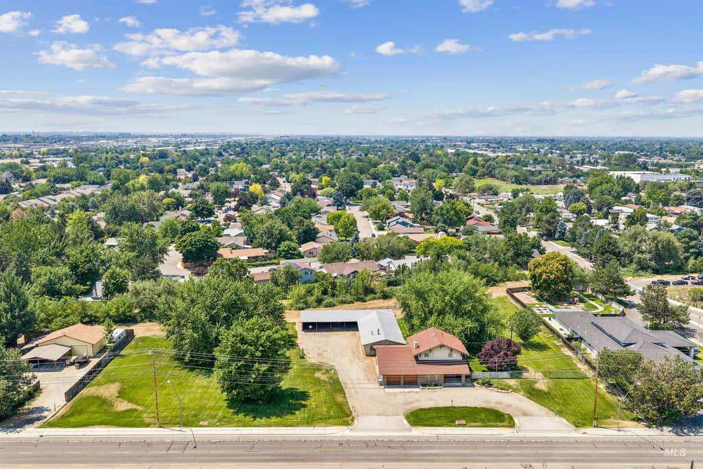 Photo of 1155 N Maple Grove, Boise, ID 83704 (MLS # 98993771)