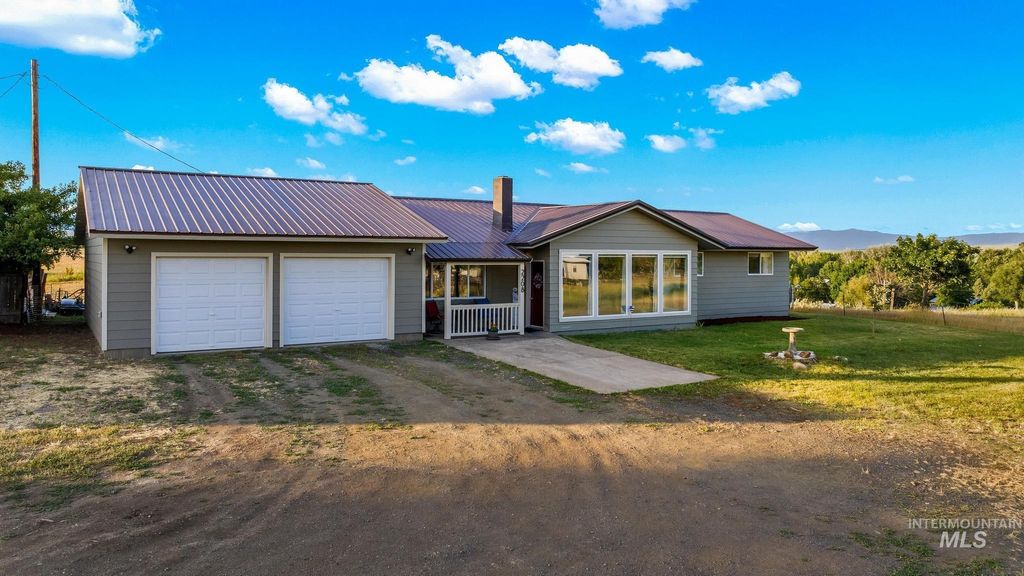 Photo of 2208 Keithley Creek Rd, Midvale, ID 83645 (MLS # 98981491)