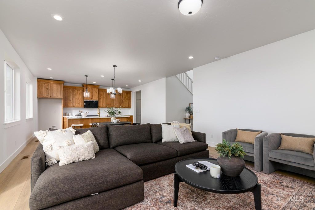 Photo of 1865 W Blue Lightning St, Middleton, ID 83644 (MLS # 98971411)